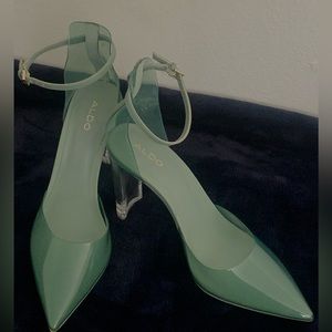 ALDO DEEDEE PUMPS